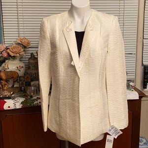 Dana Buchman silk blazer off white buttonless M